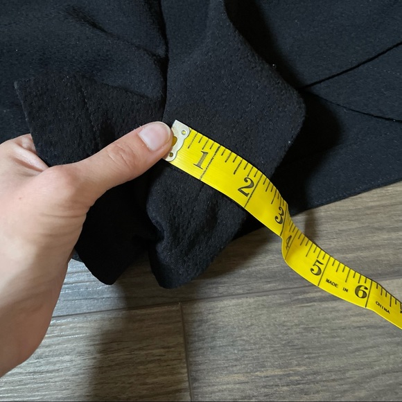 Forever 21 High Waisted Black Shorts, Small - Picture 7 of 7